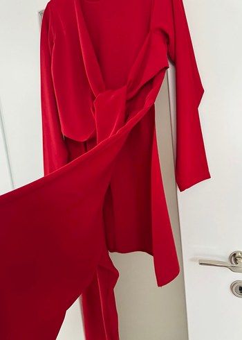 Kadın Kırmızı Uzun Drapeli tulum - Görsel 3
