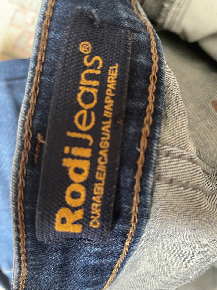 Kadın Mavi Bol Kesim Midi Kot Pantolon - Görsel 4