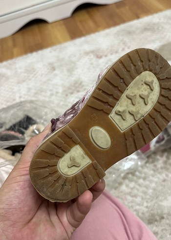 Parlak Pembe Kadife Kız Botu - Görsel 2