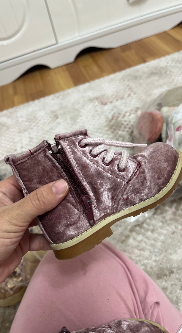 Parlak Pembe Kadife Kız Botu - Görsel 3