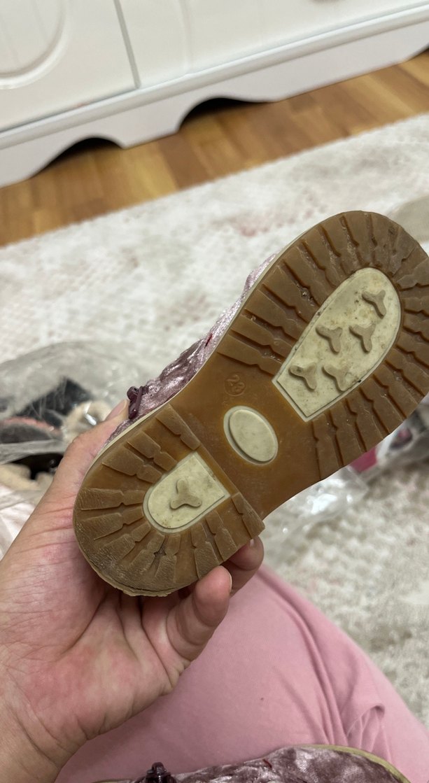 Parlak Pembe Kadife Kız Botu - Görsel 2