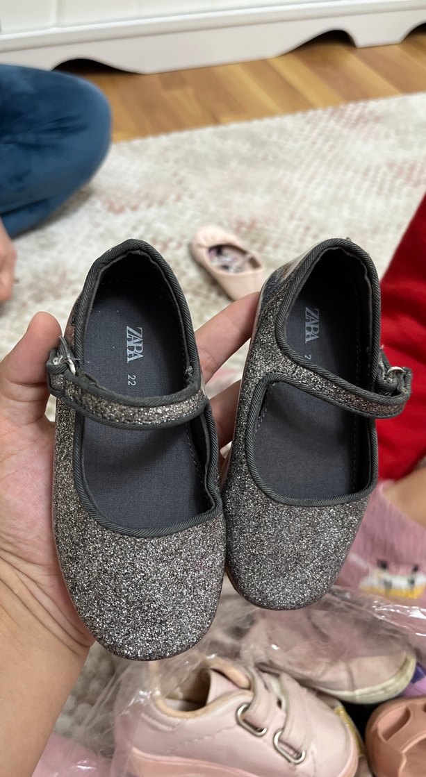 Gri Kemerli Kız Babet Ayakkabı - Görsel 2