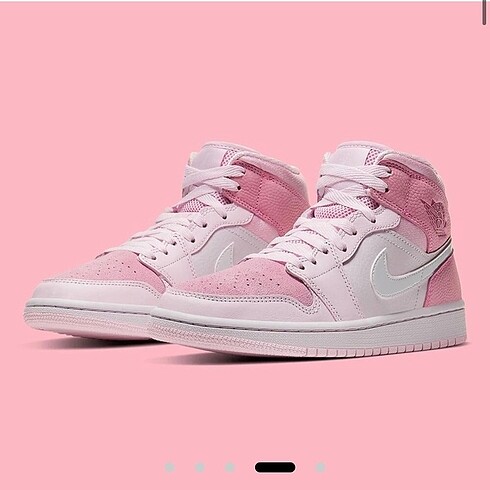 NİKE AİR JORDAN 1 DİGİTAL PİNK