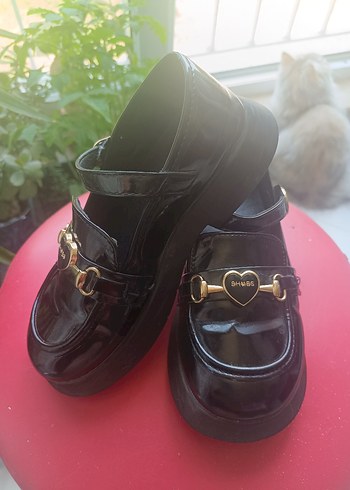 Kız Çocuk Siyah Rugan Tokalı Loafer Ayakkabı - Görsel 5