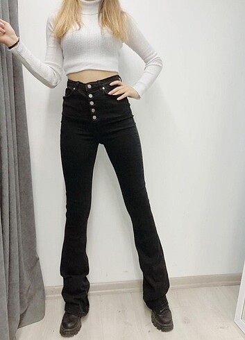 Wide Leg Jean