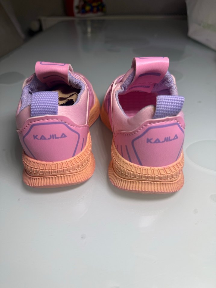 Kız Çocuk Pembe Cırt Cırtlı Spor Ayakkabı - Görsel 2