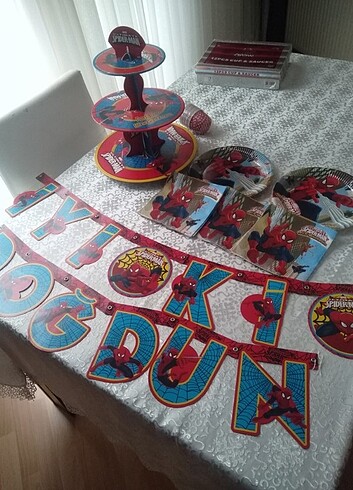 Örümcek adam konsepti - Görsel 4