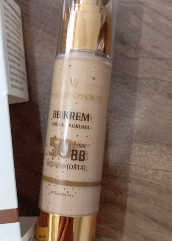 Beden Vestiti Cosmetic BB Krem SPF 50 Medium 50 ml