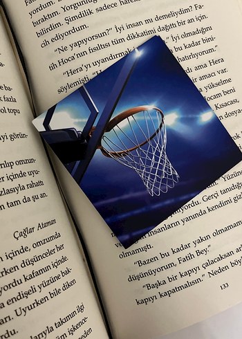 Çemberin Altında - Gamze Aydeniz - Görsel 3