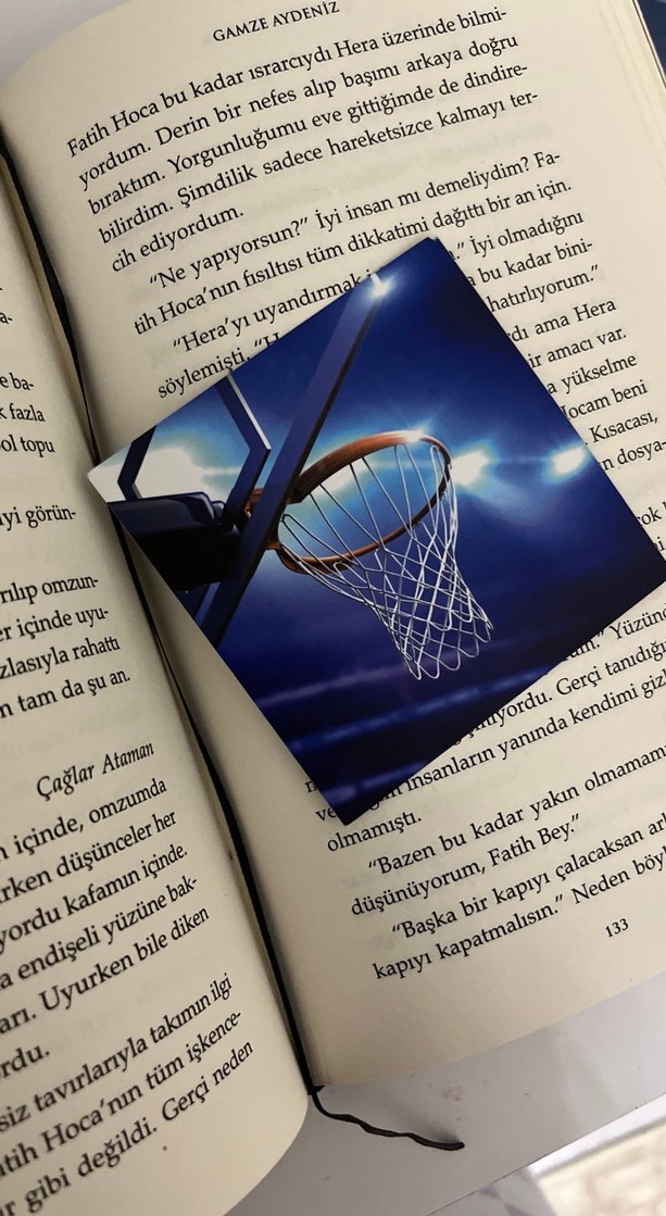 Çemberin Altında - Gamze Aydeniz - Görsel 3