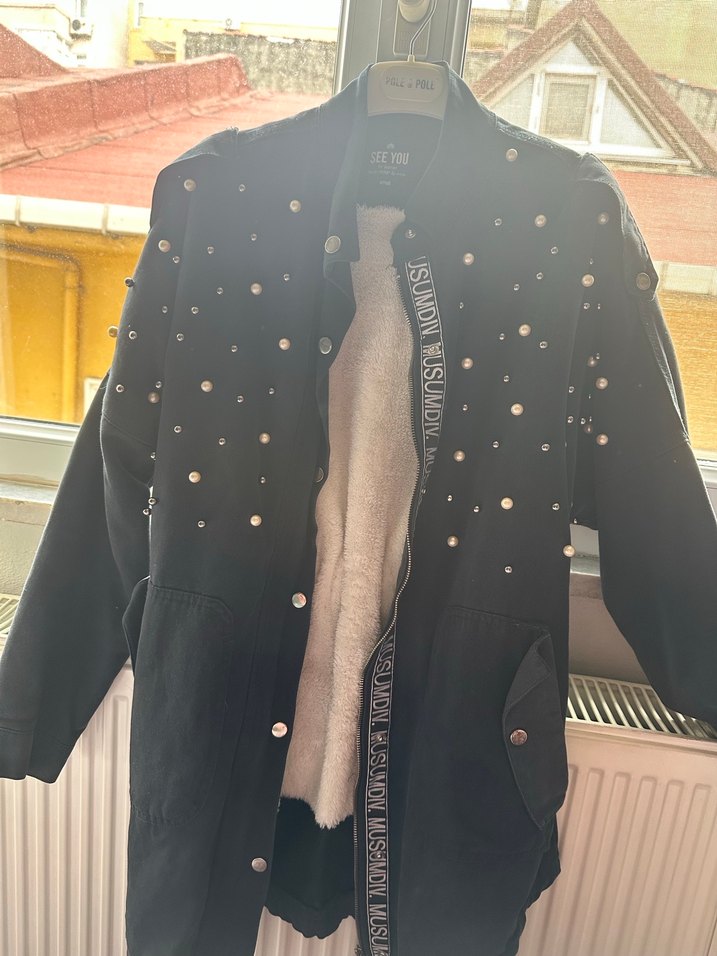 Lacivert taşlı mont - Görsel 2