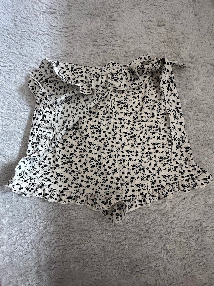 Beyaz Desenli Fırfırlı Mini Etek - Görsel 2