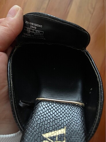 Zara ZARA BAYAN TERLİK 37 NUMARA