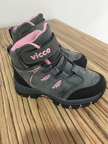 Vicco çocuk bot 27 numara