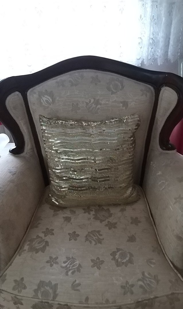 Acil dönüşümünden dolayı   ürünlerim temizdir koltuk takımı - Görsel 2