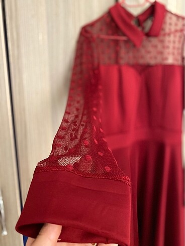 Kırmızı kısa elbise