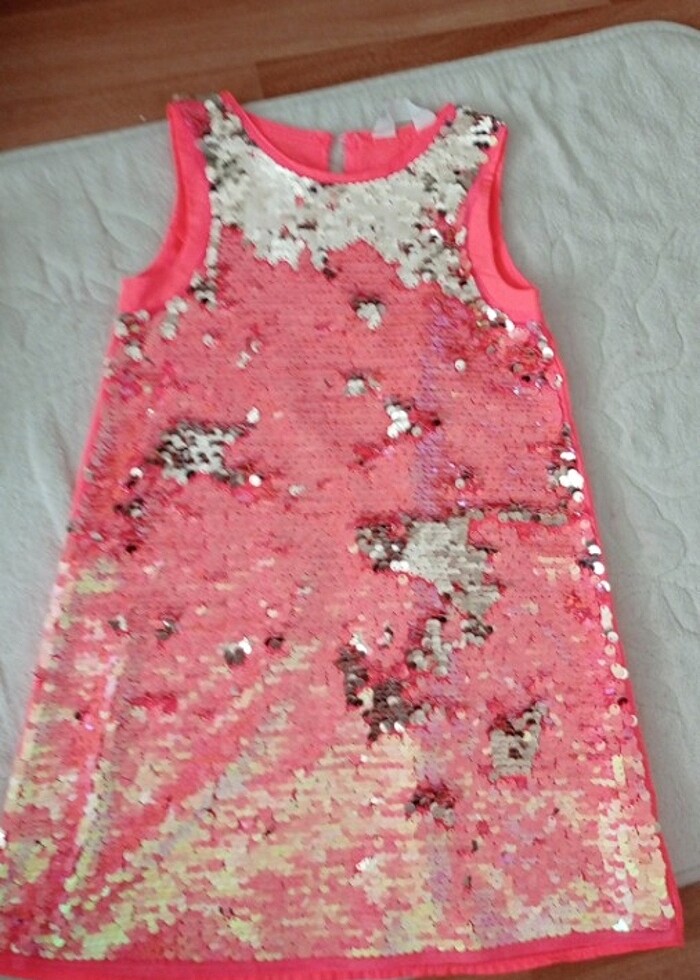 1 elbise 2 tane tişört  - Görsel 2