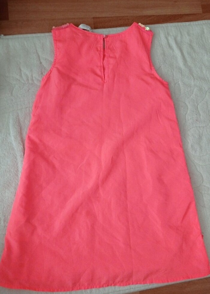 1 elbise 2 tane tişört  - Görsel 3