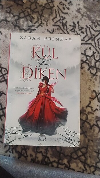 Kül ve diken 