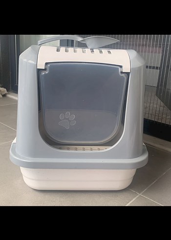 Kapaklı Gri Kedi Tuvalet Kabı