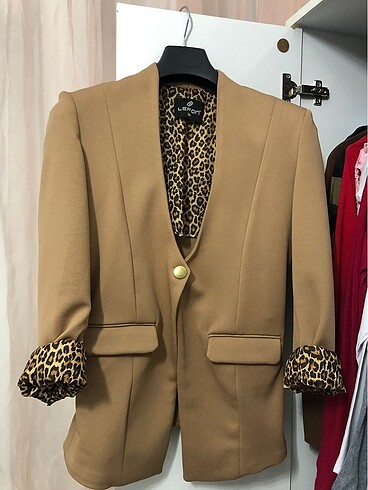 LEOPAR DETAYLI BLAZER CEKET