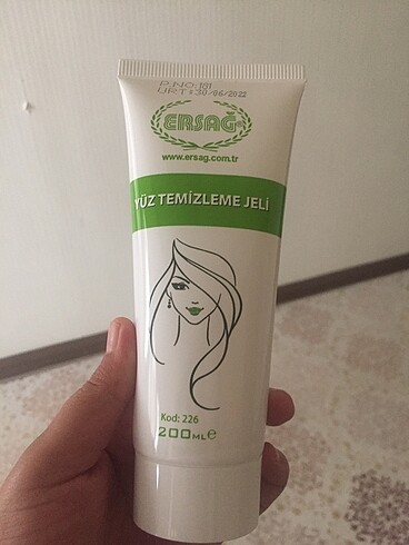 Yüz temizleme jeli