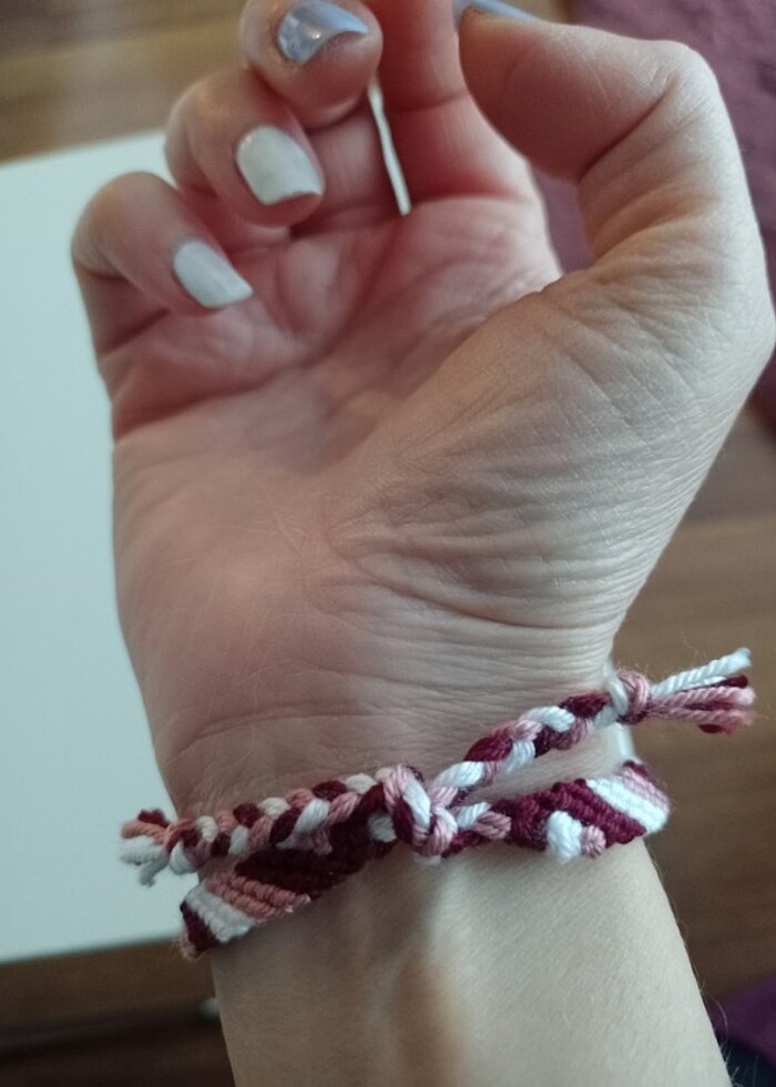 Bordo-Gül Kurusu-Beyaz Örgü Bileklik - Görsel 4