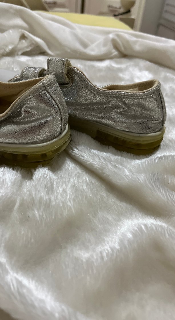 Kız Çocuk Gri Metalik Spor Ayakkabı - Görsel 4