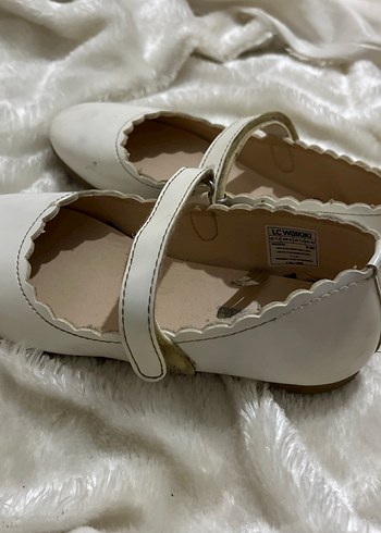 Kız Çocuk Beyaz Tokalı Babet Ayakkabı - Görsel 3