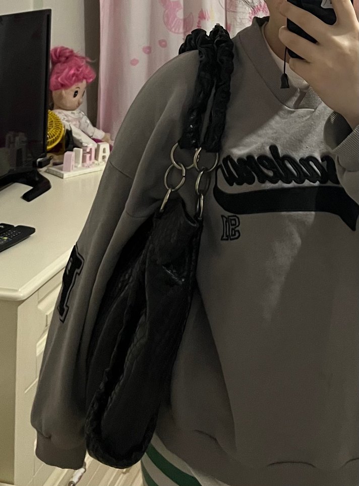 Siyah Yılan Derisi Desenli Kadın Deri Çanta - Görsel 2