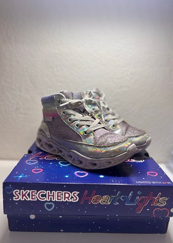 skechers 32