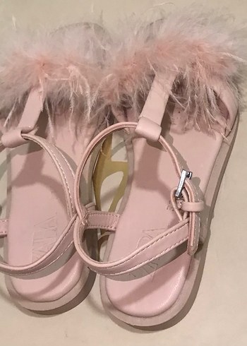 Pembe Tüylü Zara Sandalet - Görsel 4