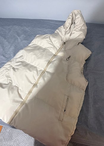 Bej Kapüşonlu Yelek - Görsel 5