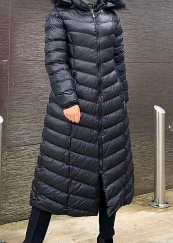 Uzun Siyah Kadın Kışlık Mont - Görsel 3