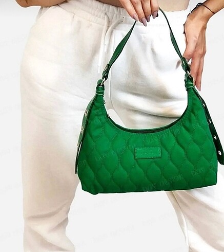 Yeşil Kadın Çanta