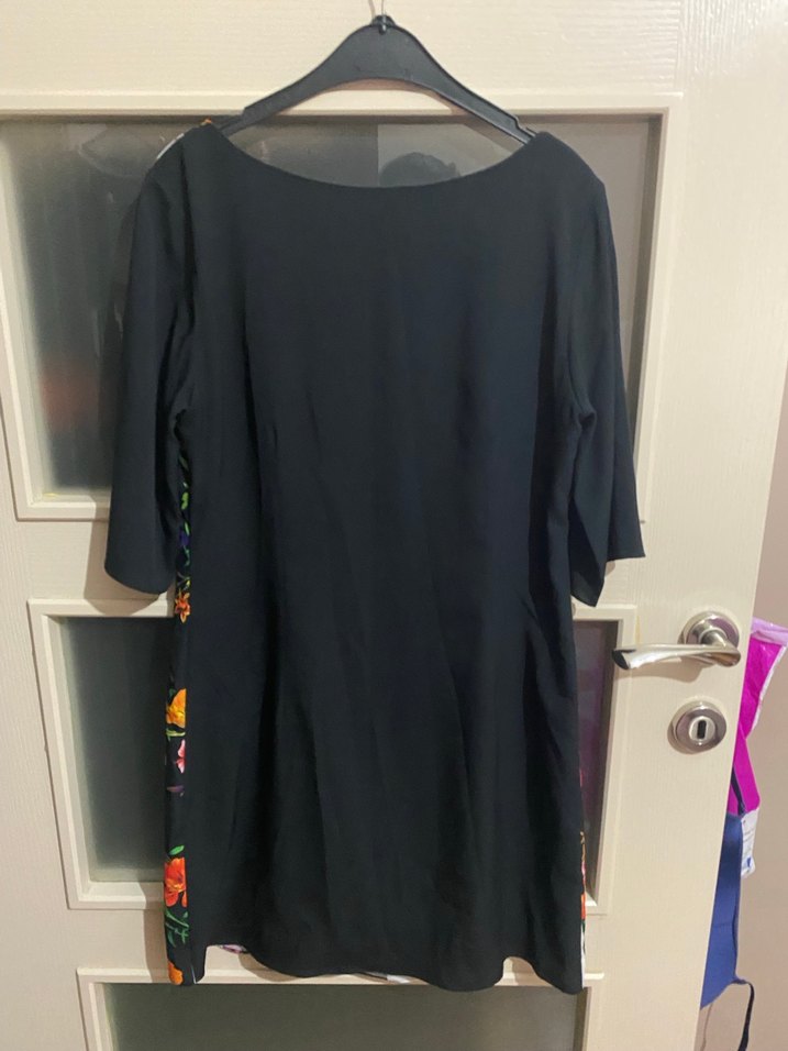 Çiçek Desenli Midi Kadın Elbise - Görsel 2