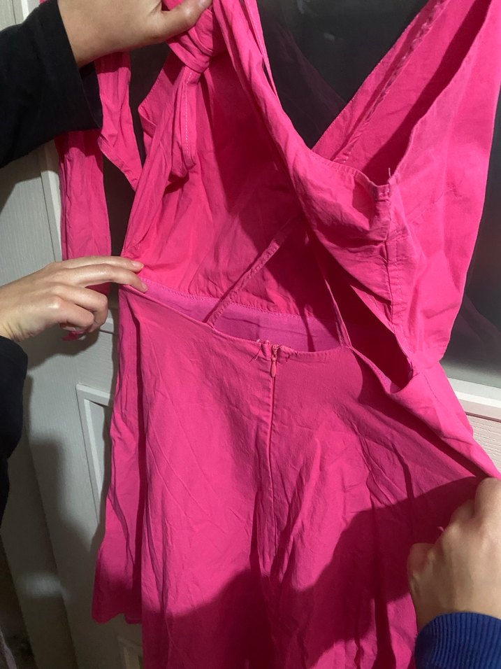 Arkası bağlama detay elbise - Görsel 3