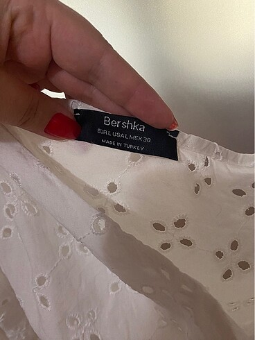 l Beden beyaz Renk Bershka fistolu tek kol beyaz elbise