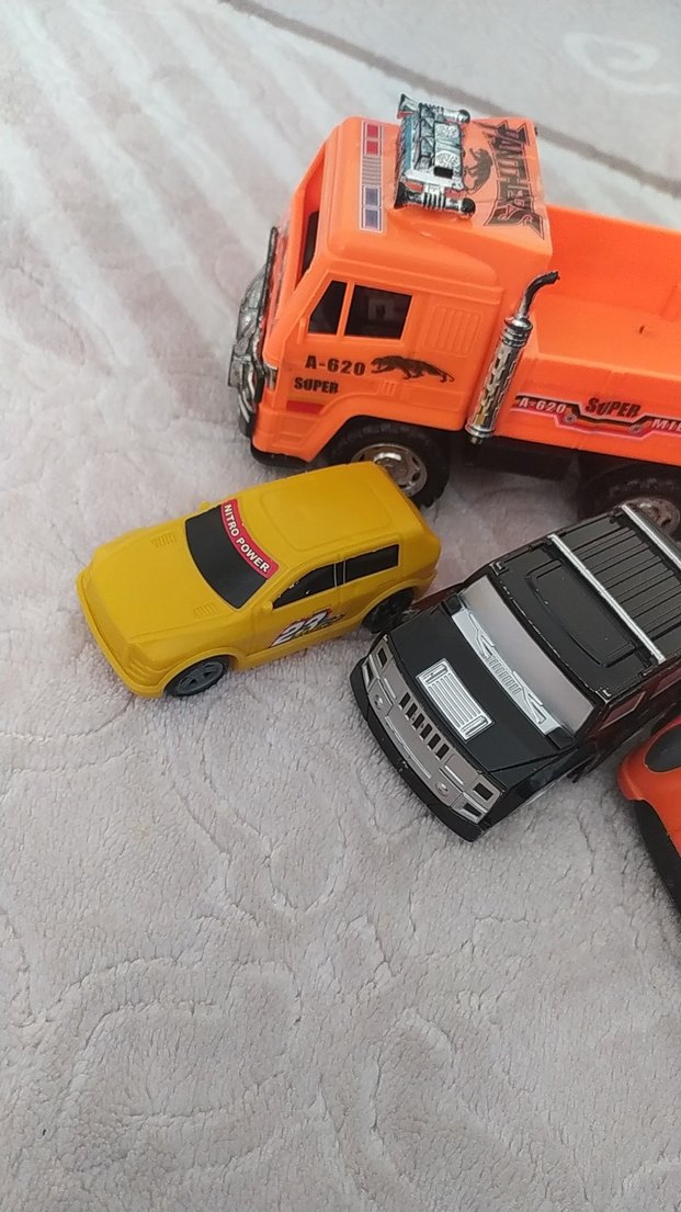 Renkli Oyuncak Araba Seti - Görsel 2