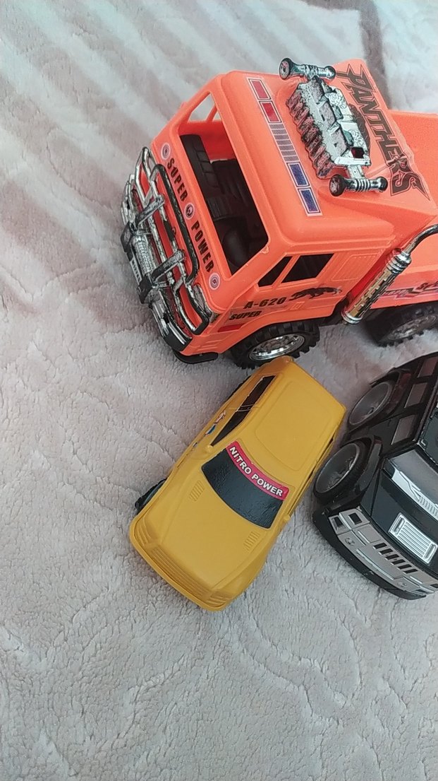 Renkli Oyuncak Araba Seti - Görsel 3