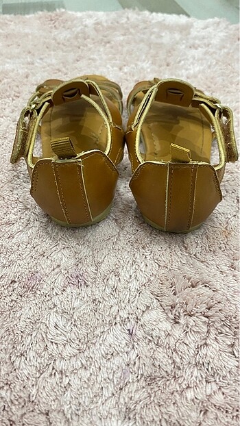 H&M H&M sandalet 24 numara