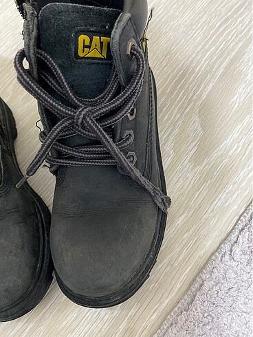 Cat Erkek çocuk bot CAT 32