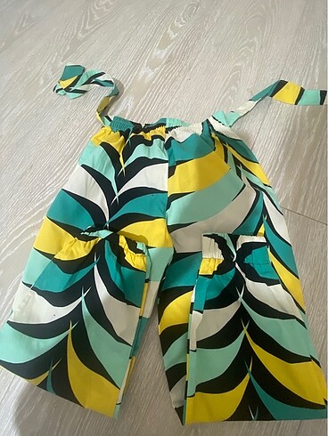 Zara Zara pantolon 8 yaş kız çocuk