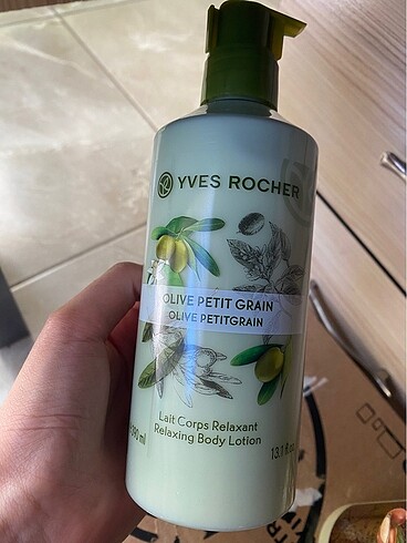 Yves Rocher Vücut Sütü
