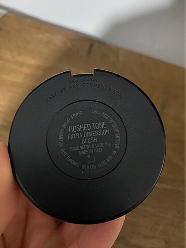xs Beden Mac Allık (Hushed tone)