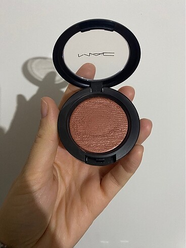 Mac Allık (Hushed tone)