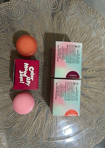 FRUDIA Glow Juicy Jam Lip & Cheek Stain 
Canlı Krem Allık - Görsel 9