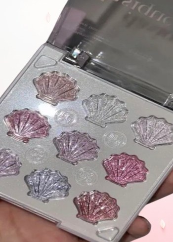 Dasique Işıltılı Pembe Deniz Kabuğu Far Paleti - Görsel 10