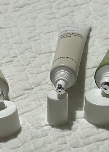 Manyo seyahat boyu cilt bakım seti - Görsel 5