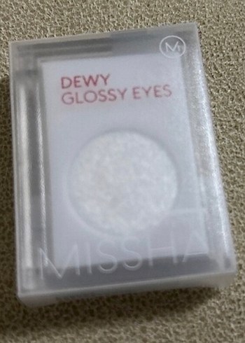 Missha Dewy Glossy Göz Farı - Görsel 4